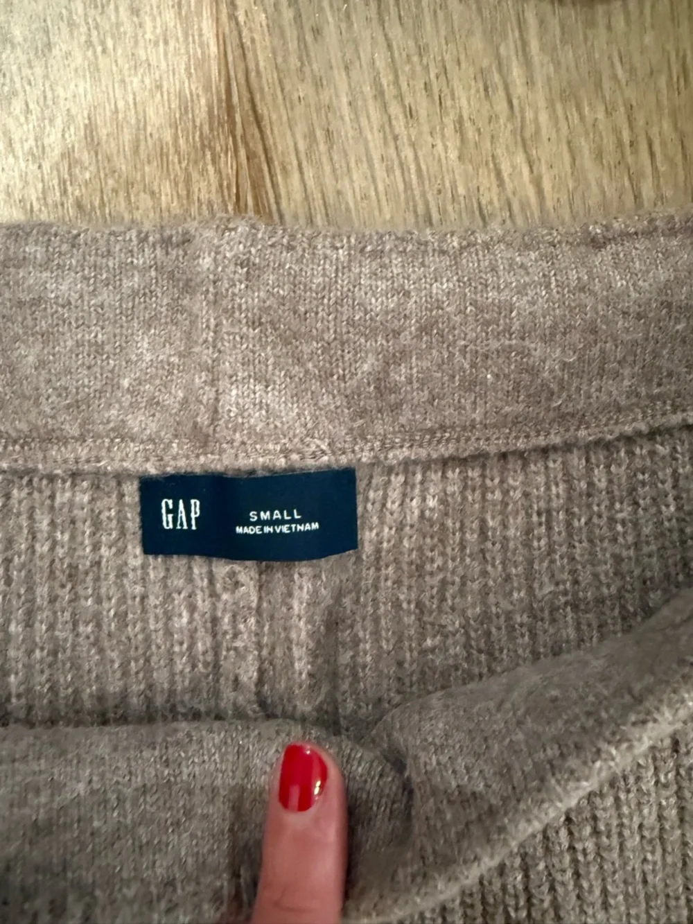 GAP Ribbed Wide-Leg Knit Pants in Taupe - Picture 3 of 5